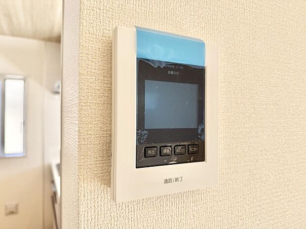 【TVモニター付インターフォン】■訪問者を確認できて安心感が増します