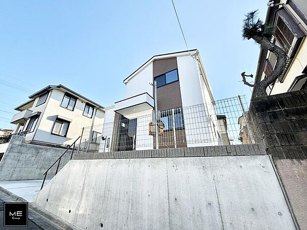 【現地外観写真】■暮らしを豊かにする充実した仕様設備で快適に