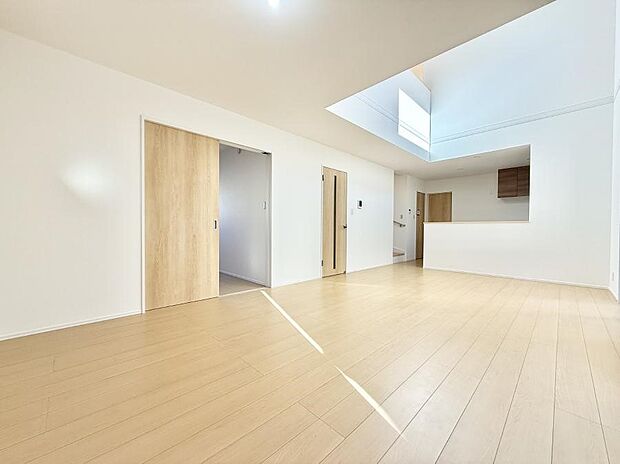 【リビング】■心落ち着く場所、ゆったり過ごせるリビング