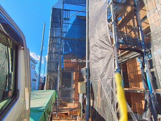 【現地外観写真】■暮らしを豊かにする充実した仕様設備で快適に