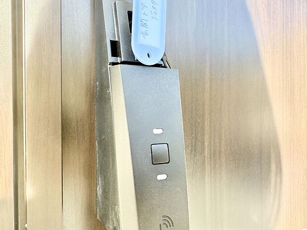 【スマートキー】■鍵を取り出さずに便利に操作できて快適