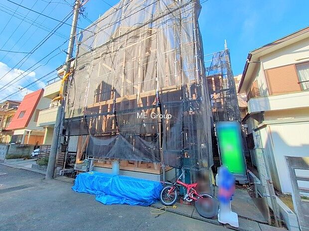 【現地外観写真】■家族みんなが笑顔で過ごせる、安心感のある住まい