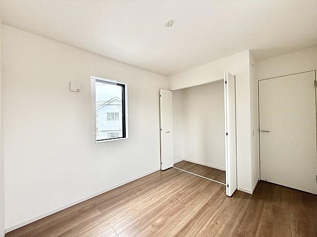 【子供部屋】■仕事や勉強のスペースに使うことで、集中しやすく静かな環境が整います