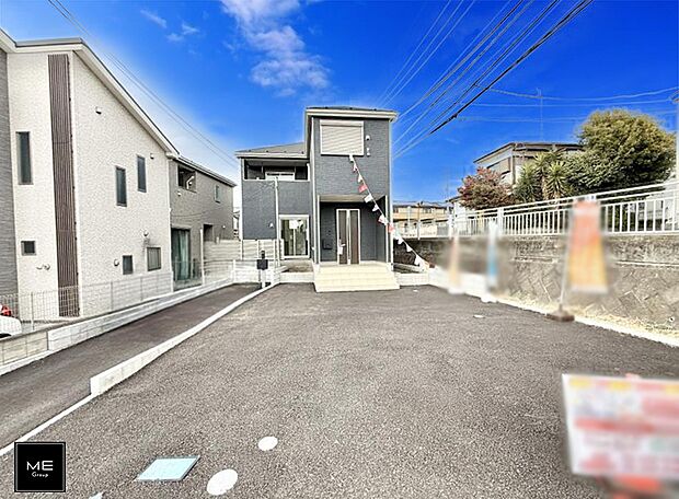 【現地外観写真】■暮らしを豊かにする充実した仕様設備で快適に