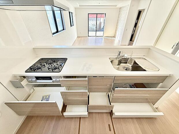 【キッチン】■料理がもっと楽しくなる、快適なキッチン空間