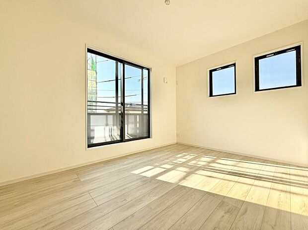 【寝室】■快適な環境で、日常の疲れを癒せる空間