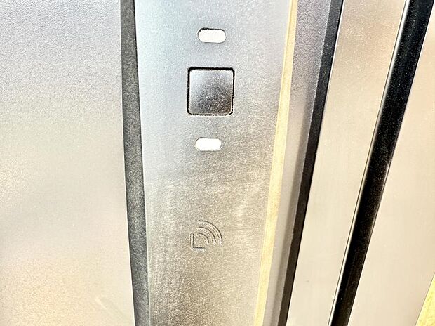 【スマートキー】■鍵を取り出さずに便利に操作できて快適