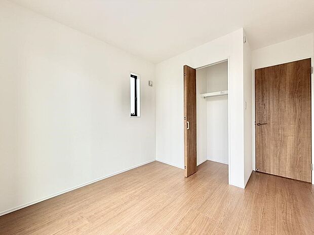 【子供部屋】■自分の好みに合わせたインテリアを整えやすく個性を反映できる場所です