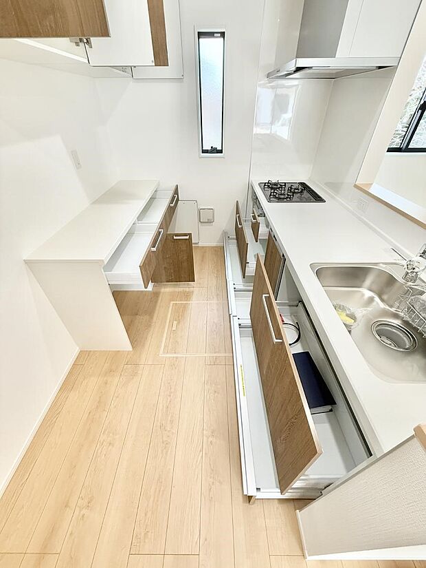 【ダイニングキッチン】■作る楽しみと食べる幸せを届けるキッチン