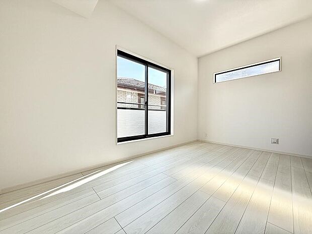 【洋室】■優雅で穏やかな時間が流れる空間