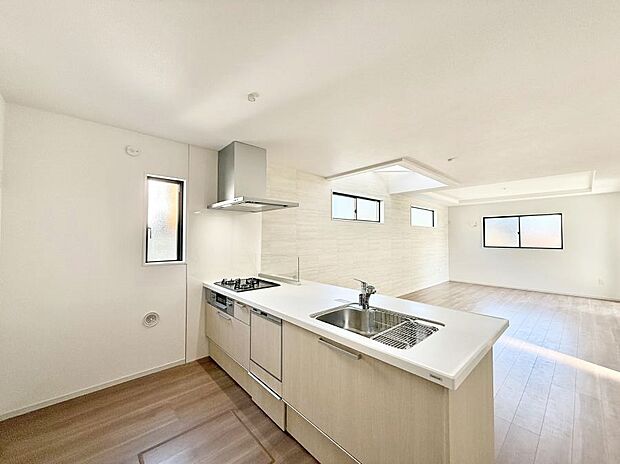 【ダイニングキッチン】■作る楽しみと食べる幸せを届けるキッチン