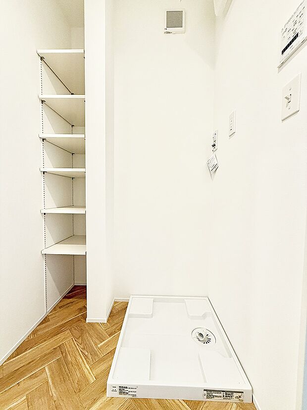 【その他内観】■プラスαの収納スペース