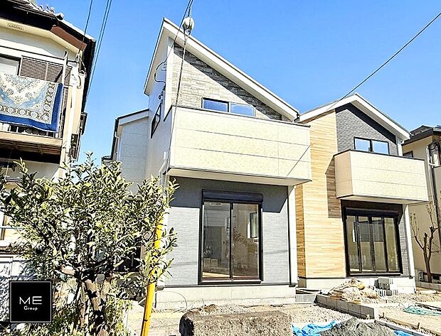 【現地外観写真】■家族みんなが笑顔で過ごせる、安心感のある住まい