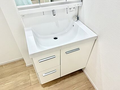 ハンドシャワー付洗面台