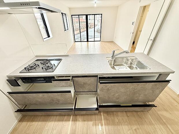 【キッチン】■料理がもっと楽しくなる、快適なキッチン空間