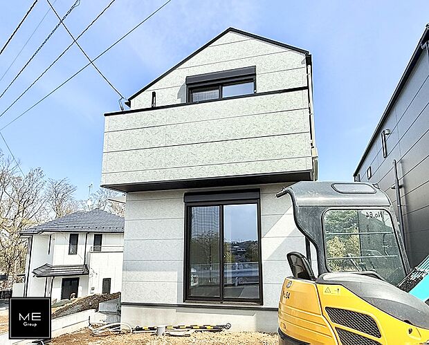 【現地外観写真】■家族みんなが笑顔で過ごせる、安心感のある住まい