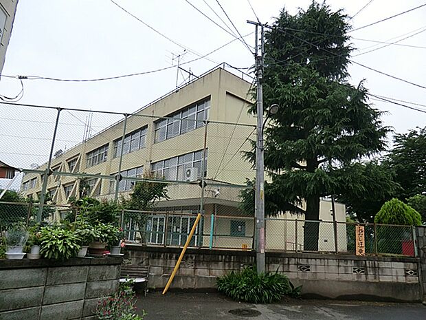 立川市立大山小学校(約1,000m・徒歩13分)