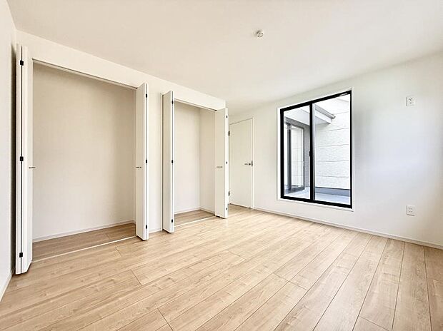 【子供部屋】■仕事や勉強のスペースに使うことで、集中しやすく静かな環境が整います