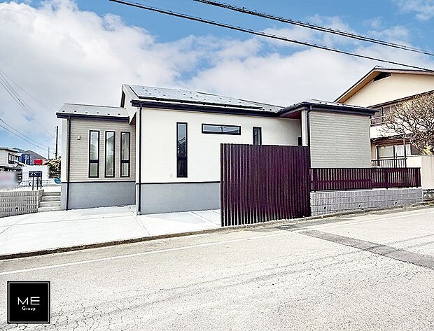 【現地外観写真】■暮らしを豊かにする充実した仕様設備で快適に