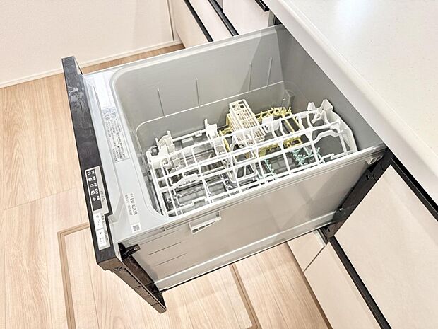 【食洗機】■手間なく洗浄！食器をピカピカに仕上げてくれます