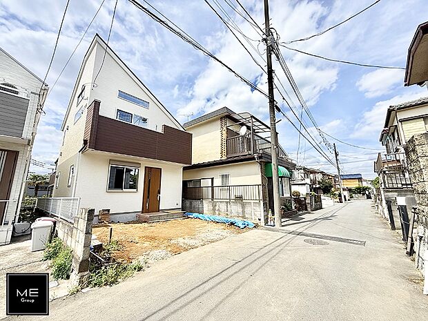 【前面道路含む現地写真】■この道を歩けば、毎日が少し特別になる