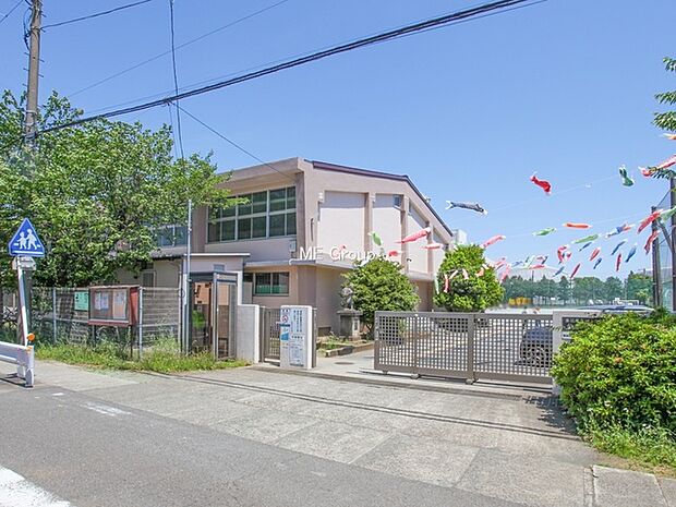 藤沢市立秋葉台小学校(約1,100m・徒歩14分)