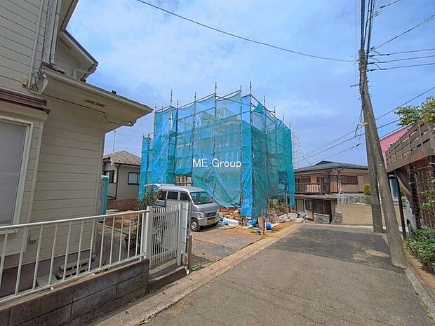 【前面道路含む現地写真】■この道を歩けば、毎日が少し特別になる