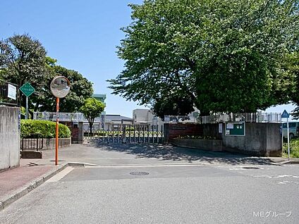 厚木市立鳶尾小学校 350m(5分)