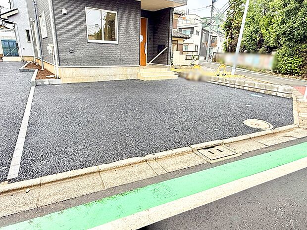 【駐車場】1号棟 ■快適な駐車スペースで安心
