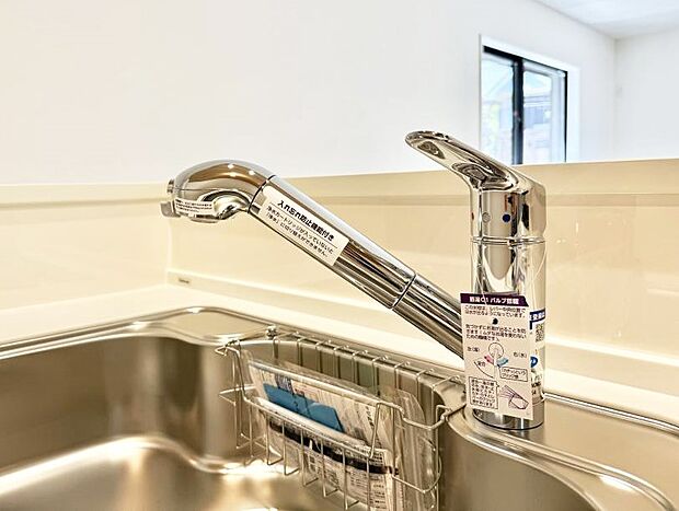 【浄水器】■清潔でおいしい水を手軽に供給してくれます