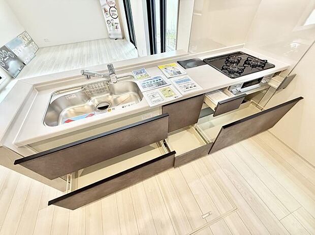 【キッチン】1号棟  ■アイデア広がる、クリエイティブな料理空間
