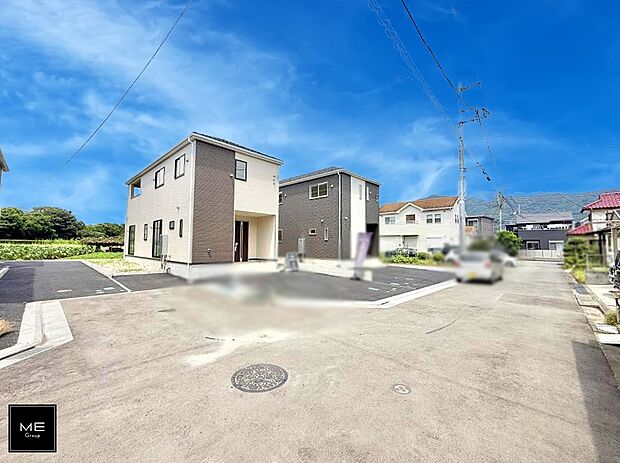 【前面道路含む現地写真】■優雅なラインが、毎日を引き立てます