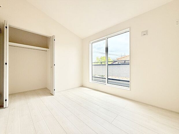 【洋室】1号棟  ■自分だけのスペース どんなお部屋にするかとっても楽しみですね