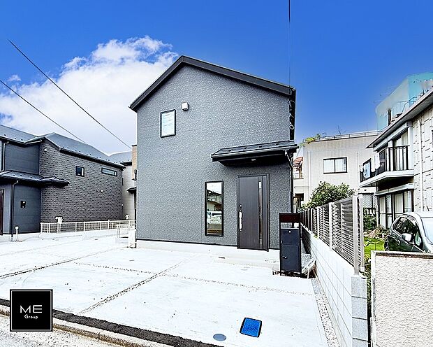 【現地外観写真】1号棟  ■暮らしを豊かにする充実した仕様設備で快適に