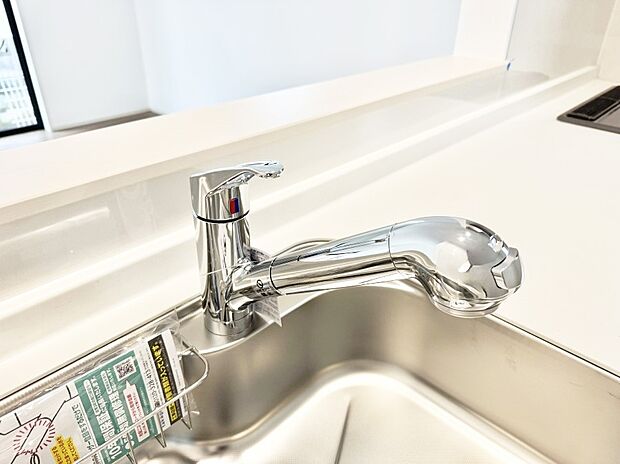 【浄水器】■清潔でおいしい水を手軽に供給してくれます