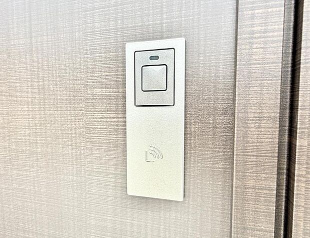 【スマートキー】■鍵を取り出さずに便利に操作できて快適