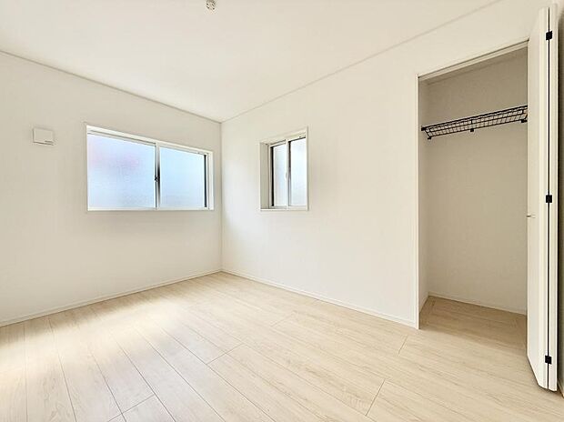 【寝室】1号棟  ■穏やかな空間で自分の時間を大切に