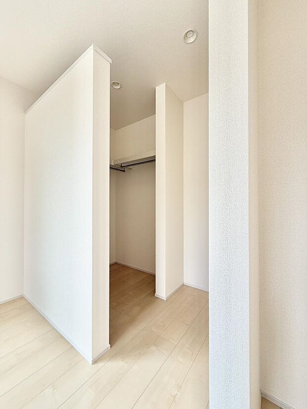 【その他内観】1号棟  ■プラスαの収納スペース  
