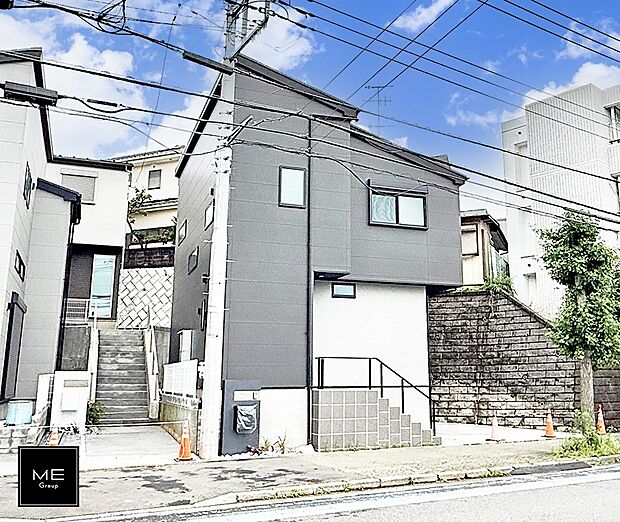 【現地外観写真】D号棟  ■新しい暮らしが始まる場所で、家族の絆を深める