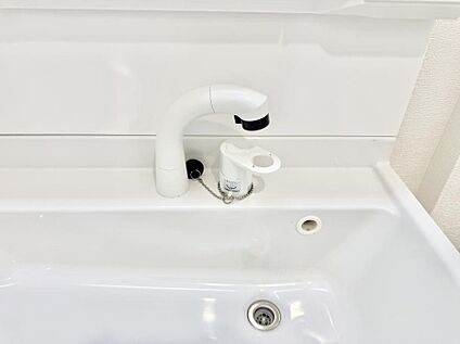 ハンドシャワー付洗面台