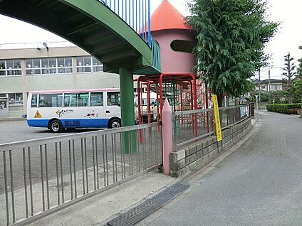 学校法人相模中央学園 認定こども園 中央幼稚園 640m(8分)