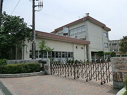 藤沢市立八松小学校 350m(5分)