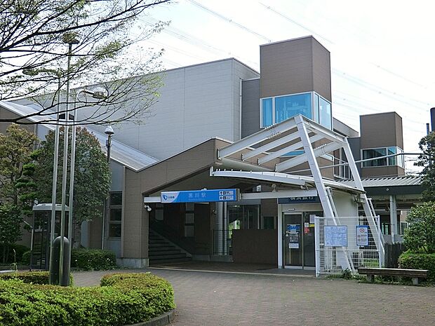 小田急多摩線「黒川」駅(約1,840m・徒歩23分)