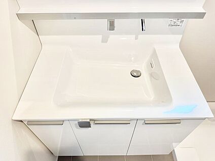 ハンドシャワー付洗面台