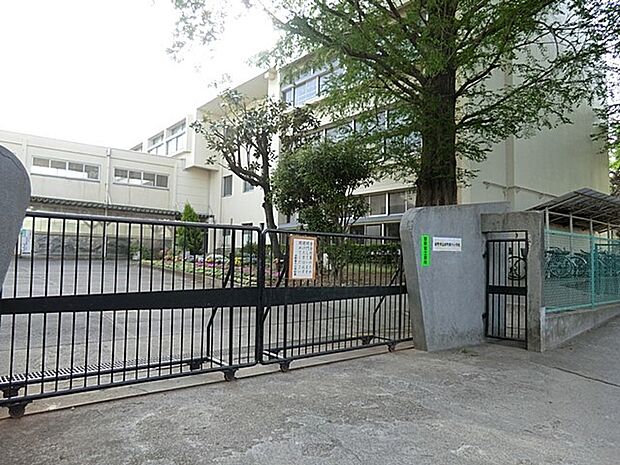日野市立日野第六小学校(約150m・徒歩2分)