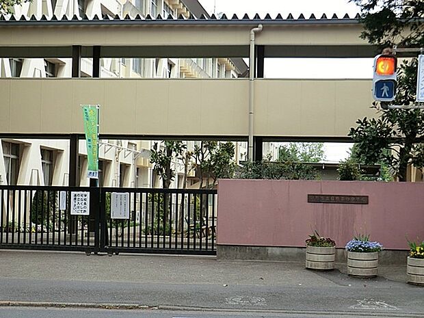 日野市立第四中学校(約800m・徒歩10分)