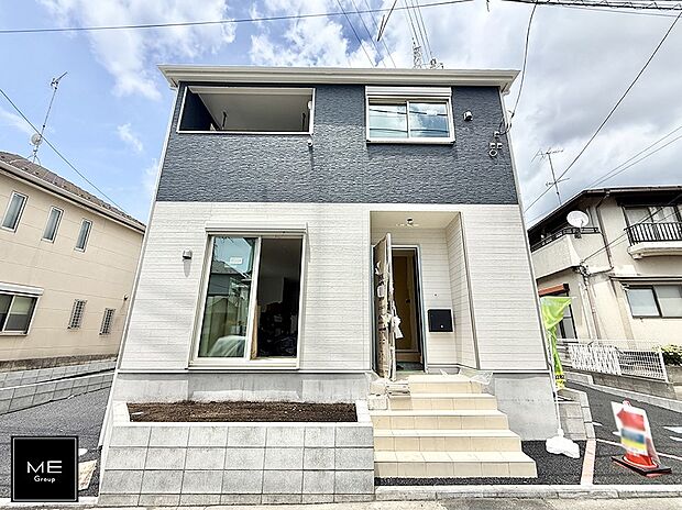 【現地外観写真】2号棟 ■家族みんなが笑顔で過ごせる、安心感のある住まい