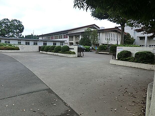相模原市立東林中学校(約1,400m・徒歩18分)