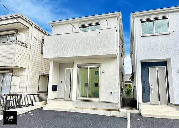【現地外観写真】1号棟 ■暮らしを豊かにする充実した仕様設備で快適に