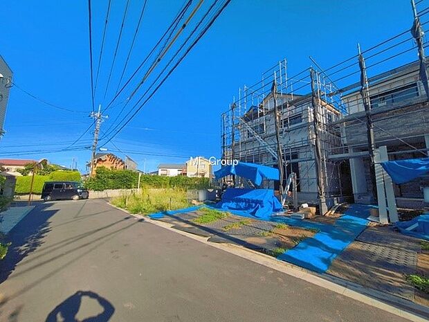 【前面道路含む現地写真】■新しい時代の息吹を感じる、心地よい環境